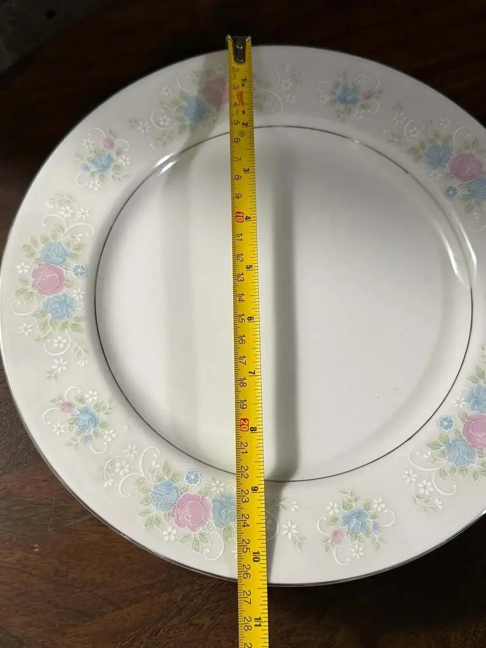 China Garden Prestige Guo Guang Jian Shiang Fine Porcelain Plates Set of 4